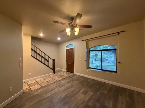 2075 W Sir Monte Dr APT 5, Saint George, UT 84770
