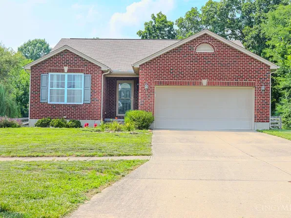 215 Timber Hill Dr, Hamilton, OH 45013