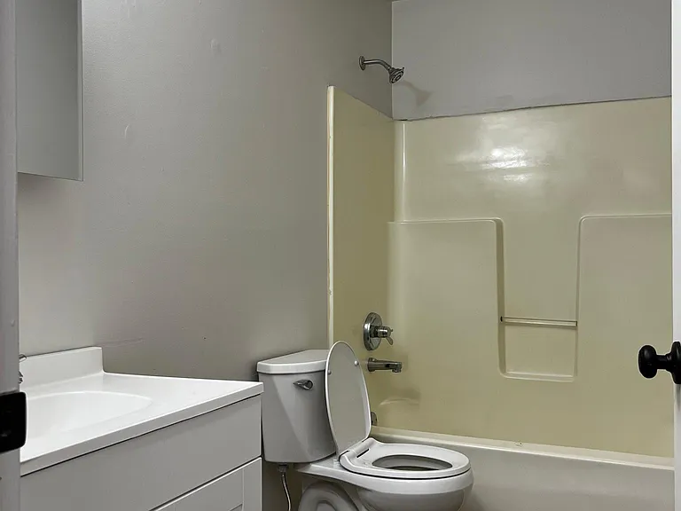 270 Mar Kim Dr #7 — Photo 8