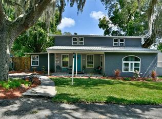 204 Forest St, Fruitland Park, FL 34731