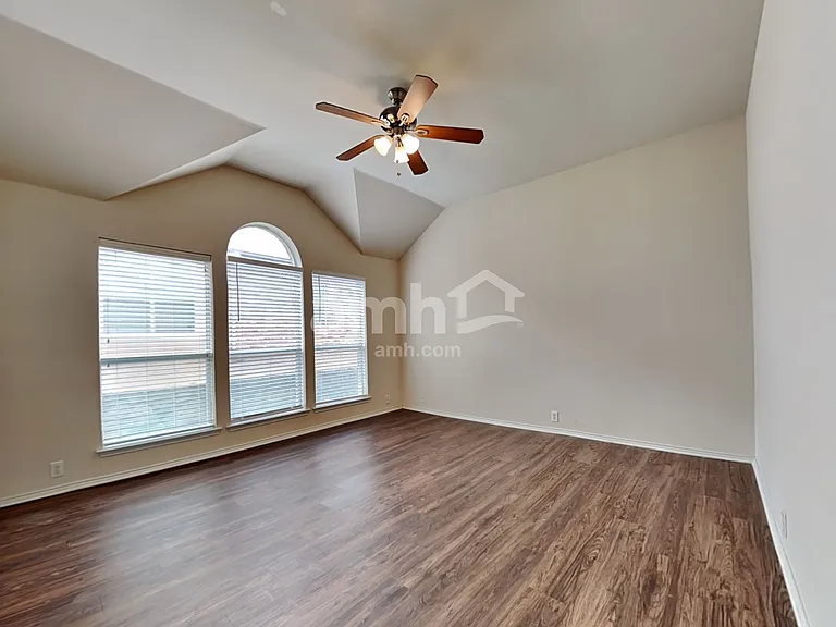 1356 Napa Dr — Photo 12