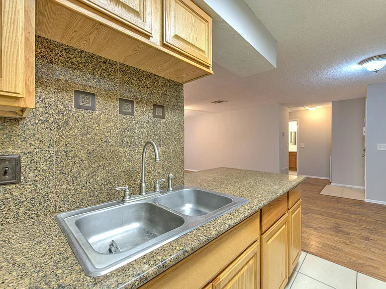 230 Berry Tree Pl — Photo 10
