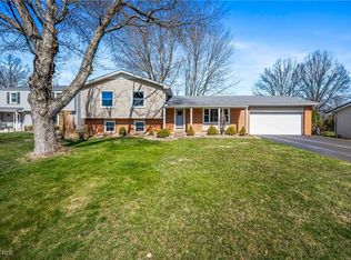4121 Greenmont Dr SE, Warren, OH