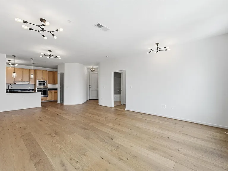 505 Jackson Hill St #307 — Photo 20