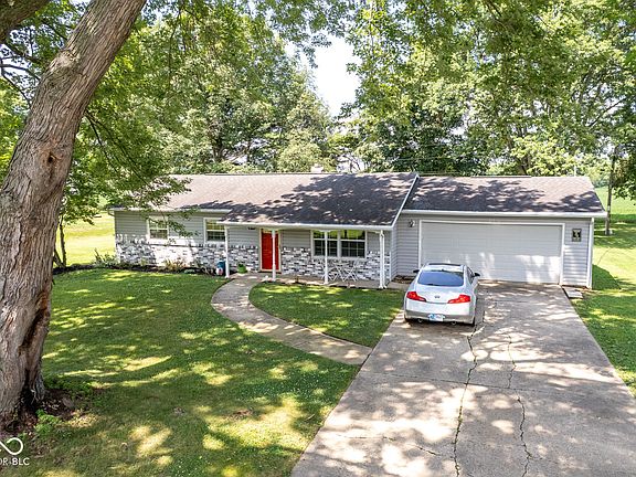 5th image of 10192 N Balfer Dr W