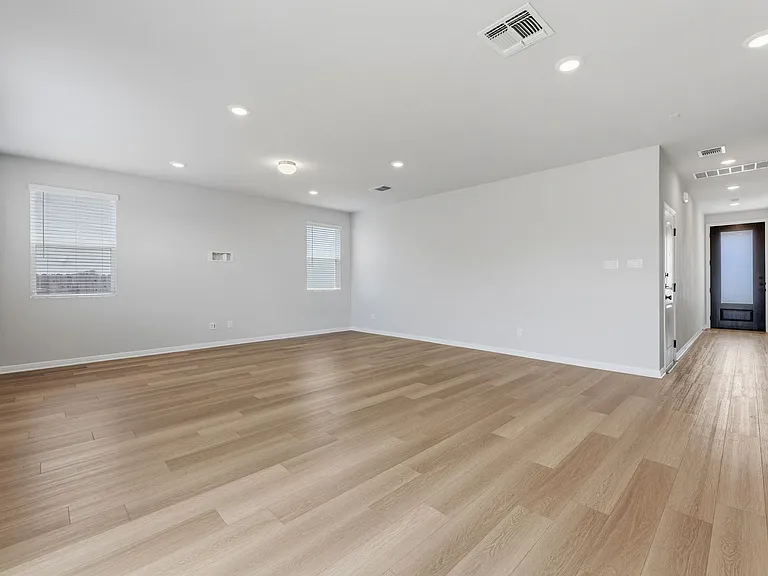 905 Palo Brea Loop — Photo 13