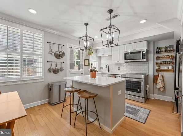 4908 29th Rd S, Arlington, VA 22206