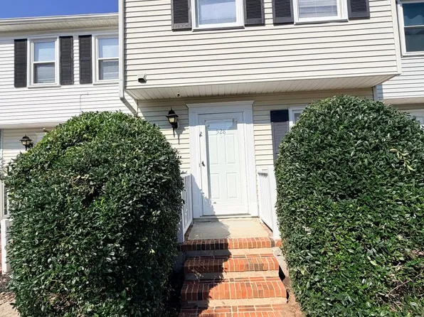 528 Finley St, Durham, NC 27705
