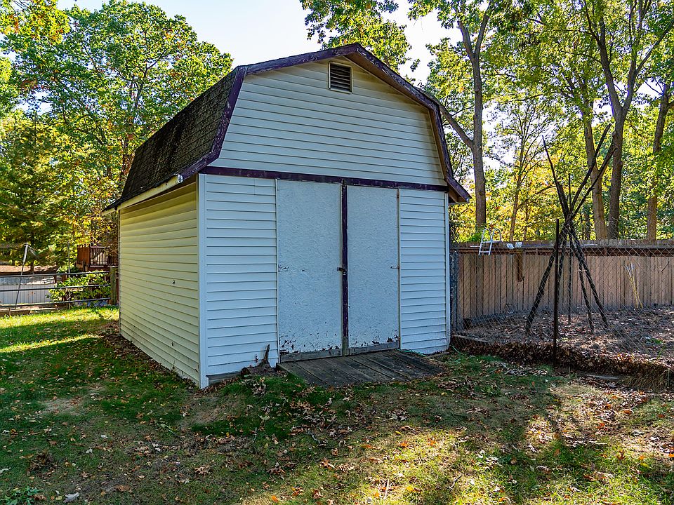 3327 Shimmons Rd, photo 16