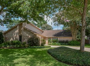 15511 Tumbling Rapids Dr, Houston, TX 77084