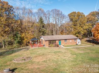 31 Sunset Dr, Asheville, NC 28806