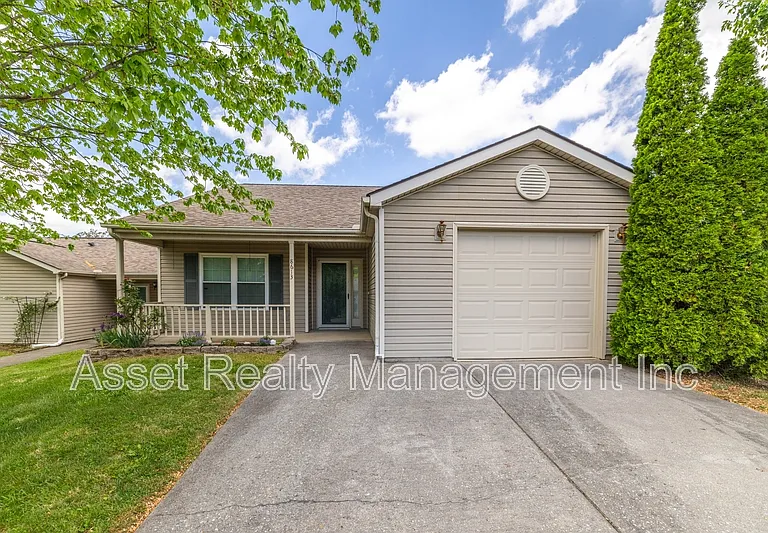 8613 Little Field Way #1 — Photo 2