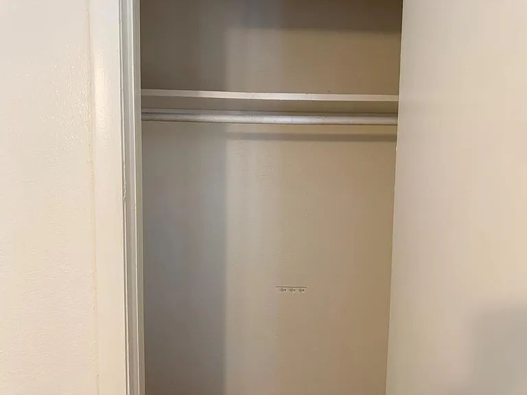 4425 Humble Ave — Photo 24