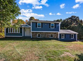 366 Tunxis Ave, Bloomfield, CT 06002