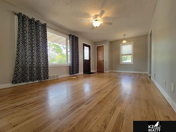 4th image of 4328 S 50th St