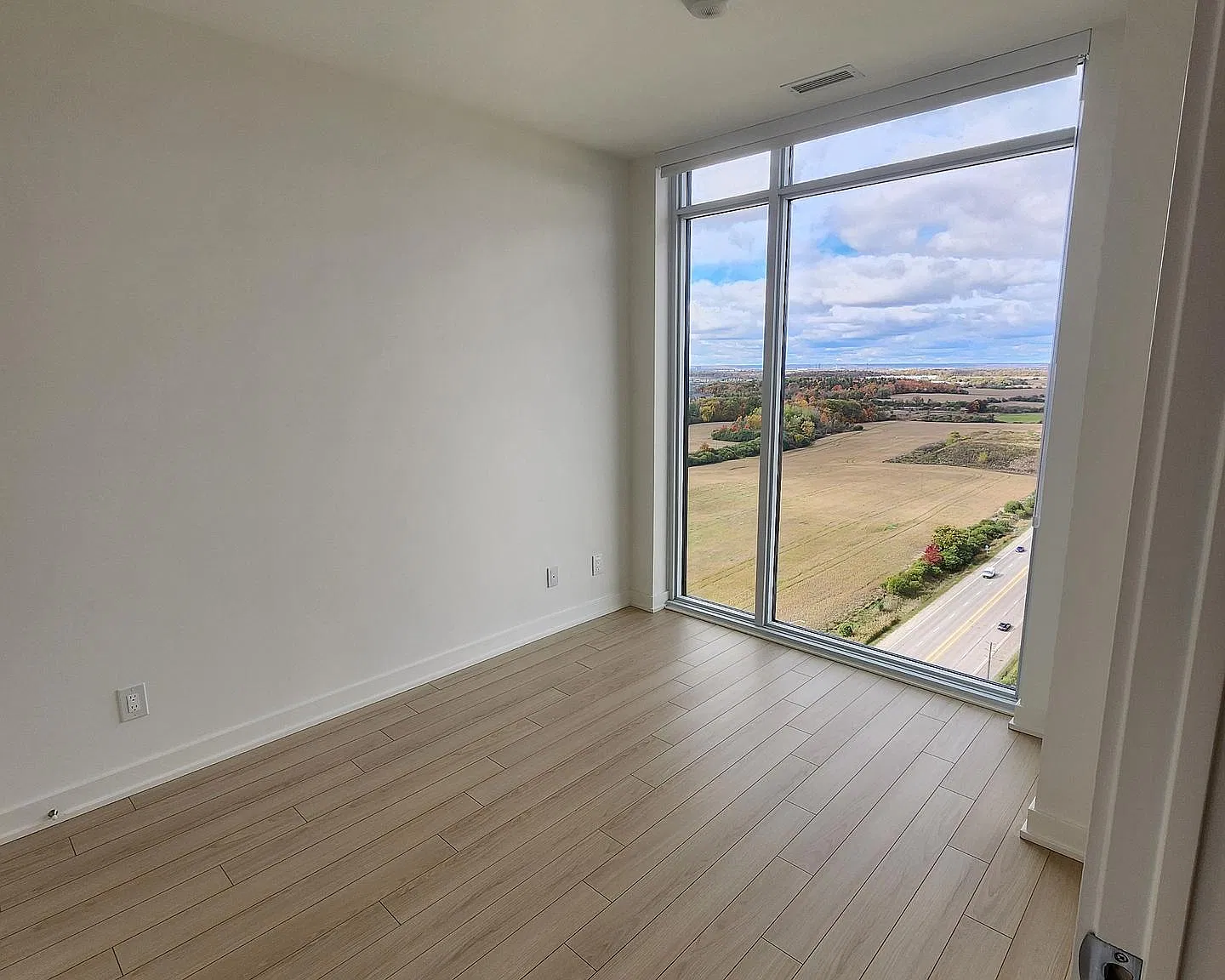 1 bed, $2,150 — Photo 4
