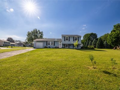 5753 Chantilly Ct, East Syracuse, NY, 13057