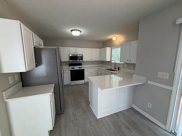 137 Sumner Meadows Ln — Photo 13