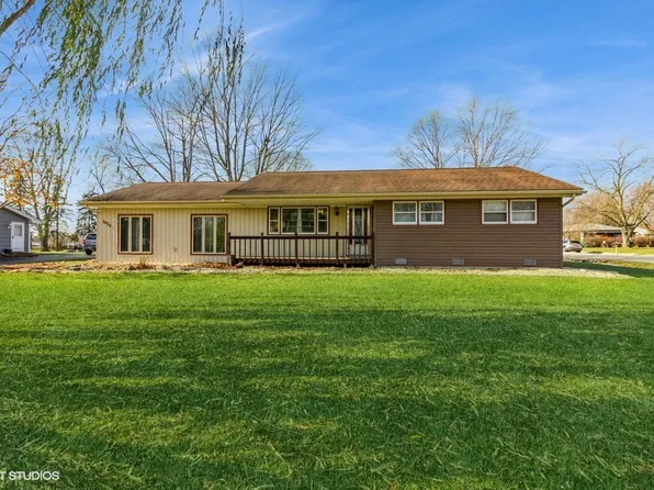 2409 Hel Mar Ln, Joliet, IL 60431