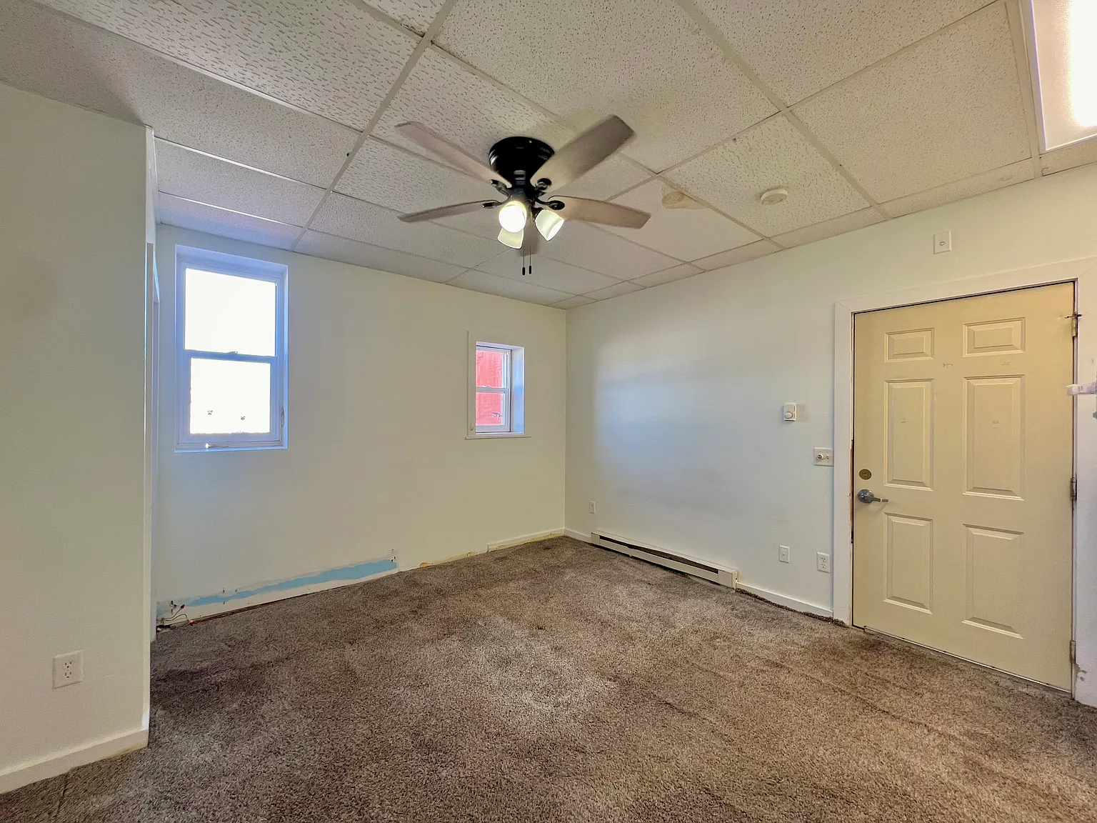 Studio, $775 — Photo 1