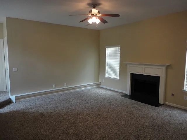 4907 Wewatta St SW — Photo 5