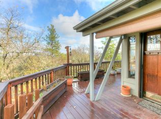 4488 Dark Hollow Rd, Medford, OR 97501