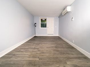 23-37 38th St #1, Astoria, NY 11105