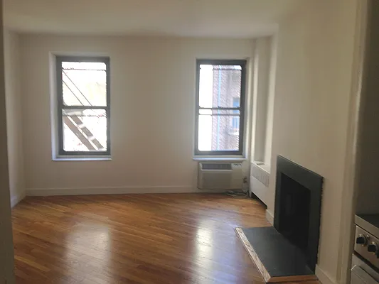 Rented by Manhattan Skyline | media 1