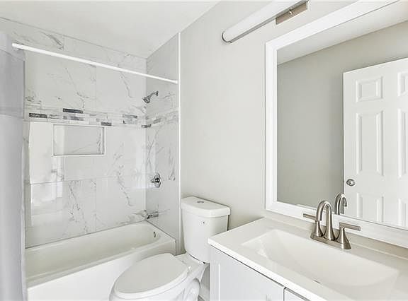 5th image of 3118 Spain St