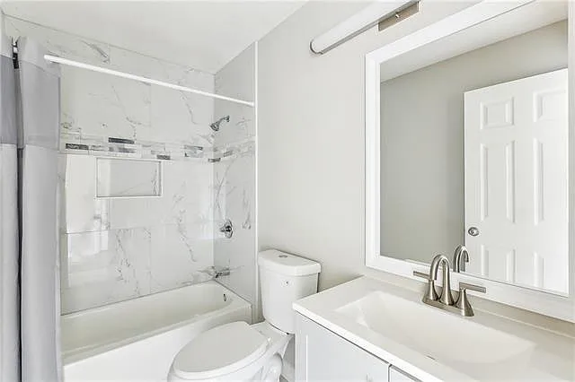 3118 Spain St — Photo 5