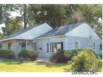 3317 Franklin Ave photo 1