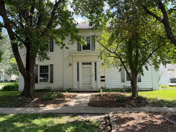 354 Ferson Ave, Iowa City, IA 52246