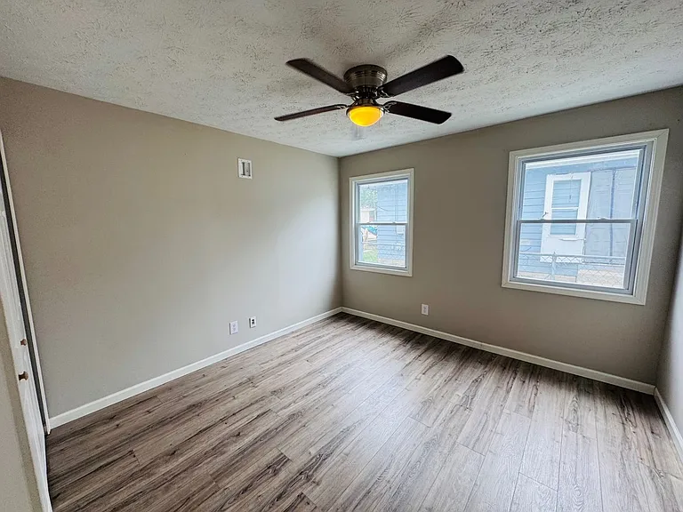 12813 Guardian Blvd — Photo 15