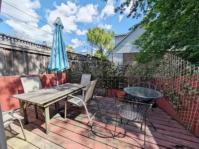 10 Dixon Ave #1A — Photo 8