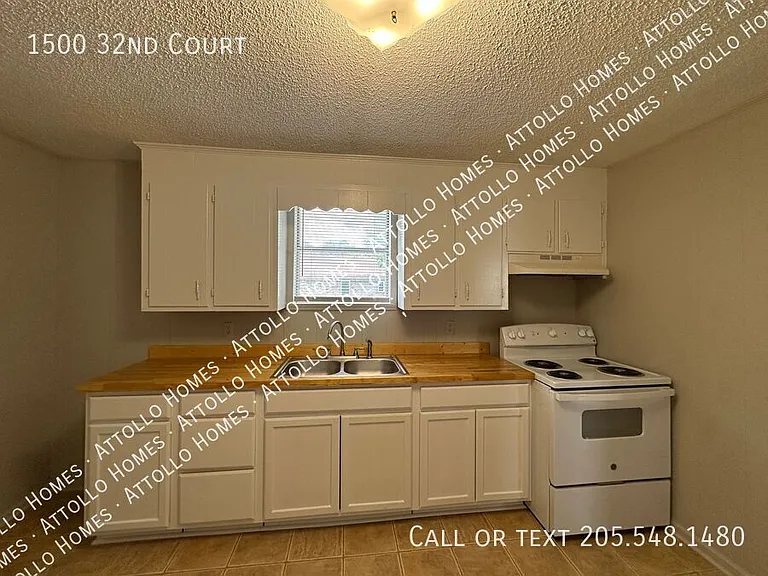 1500 32nd Ct — Photo 5