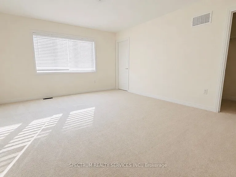 45 Dennis Ave — Photo 13