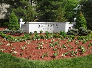 523 Brittany Dr, Wayne, NJ 07470
