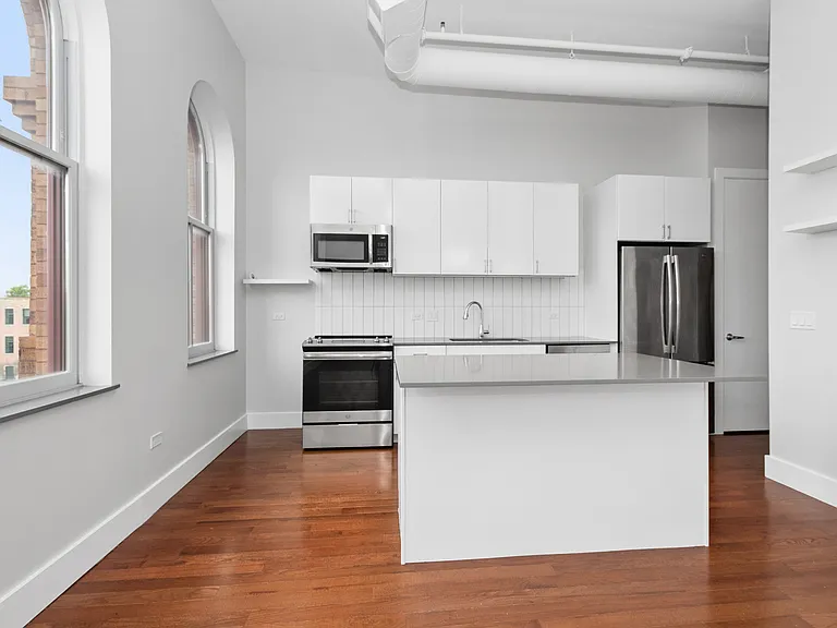 1425 N Milwaukee Ave #301 — Photo 15