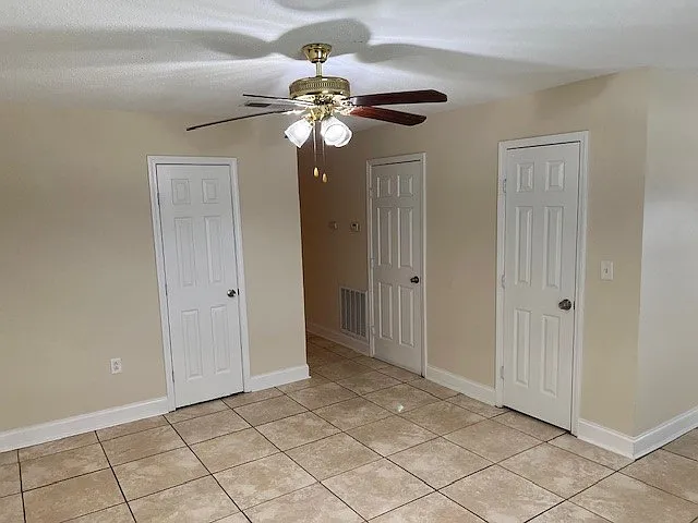 3573 W Loyola Dr — Photo 5