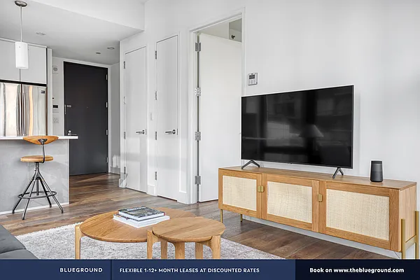 Rented by The Blueground | media 120