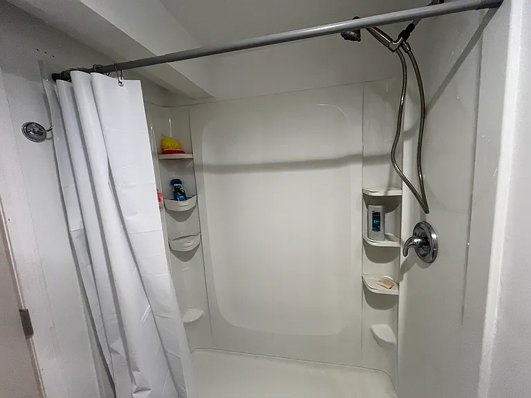 1025 Main St #3B — Photo 5