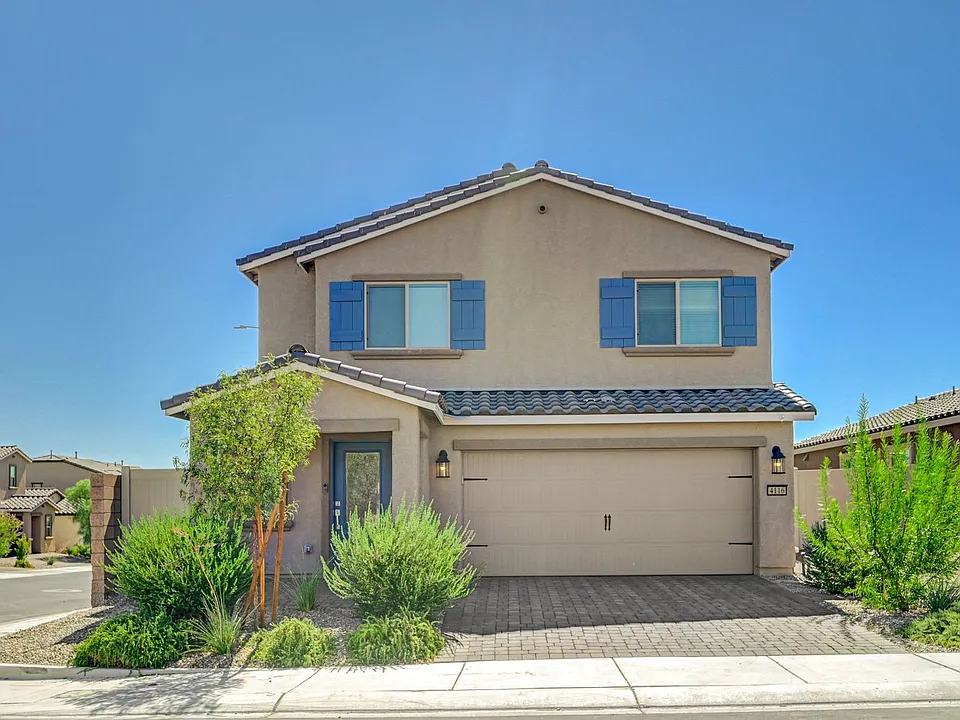 4116 Gold Desert St
