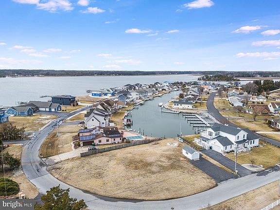 3rd image of 4 Marshall Rd