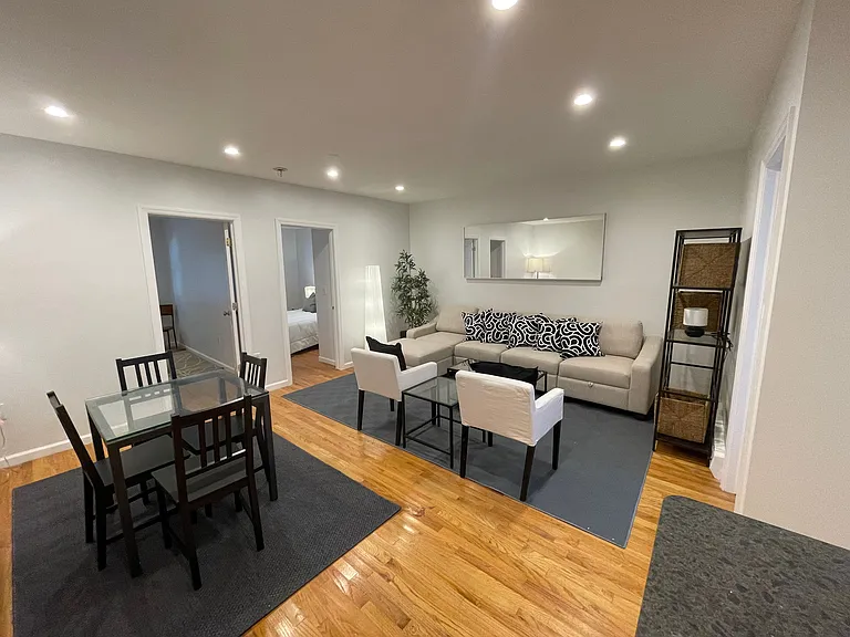 209 Clinton St #1 — Photo 2