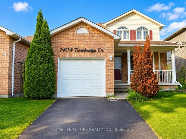 1404 Trowbridge Dr, Oshawa, ON L1G 7R7
