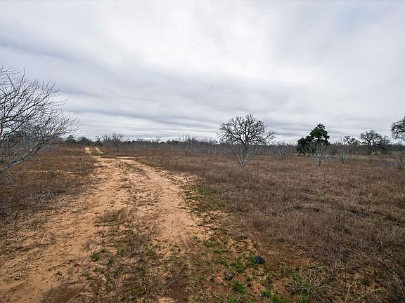 5th image of 701 Old Colony Line Rd