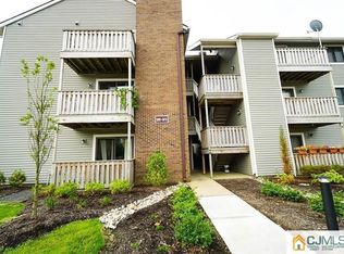 5003 Ravens Crest Dr, Plainsboro, NJ 08536