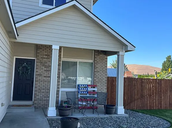 4501 Desert Cv, West Richland, WA 99353