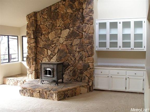 2nd image of 6801 Mossy Rock Cir