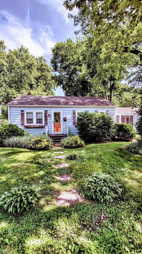 6101 Evanston Ave photo 1